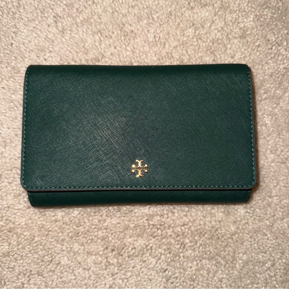 NWT Tory Burch Emerson Chain Wallet in Jitney Green